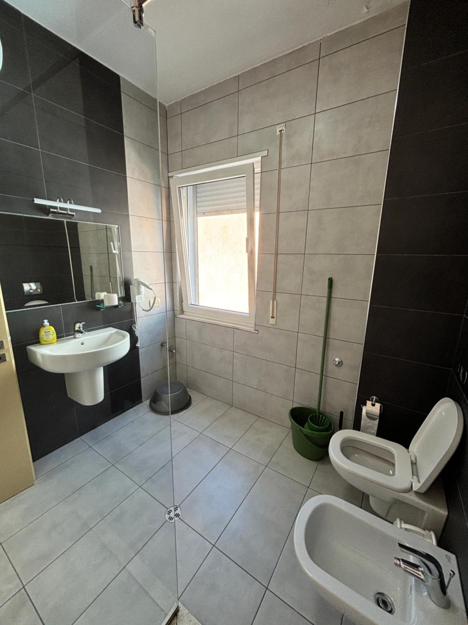 Emma'S Apartments تيرانا المظهر الخارجي الصورة